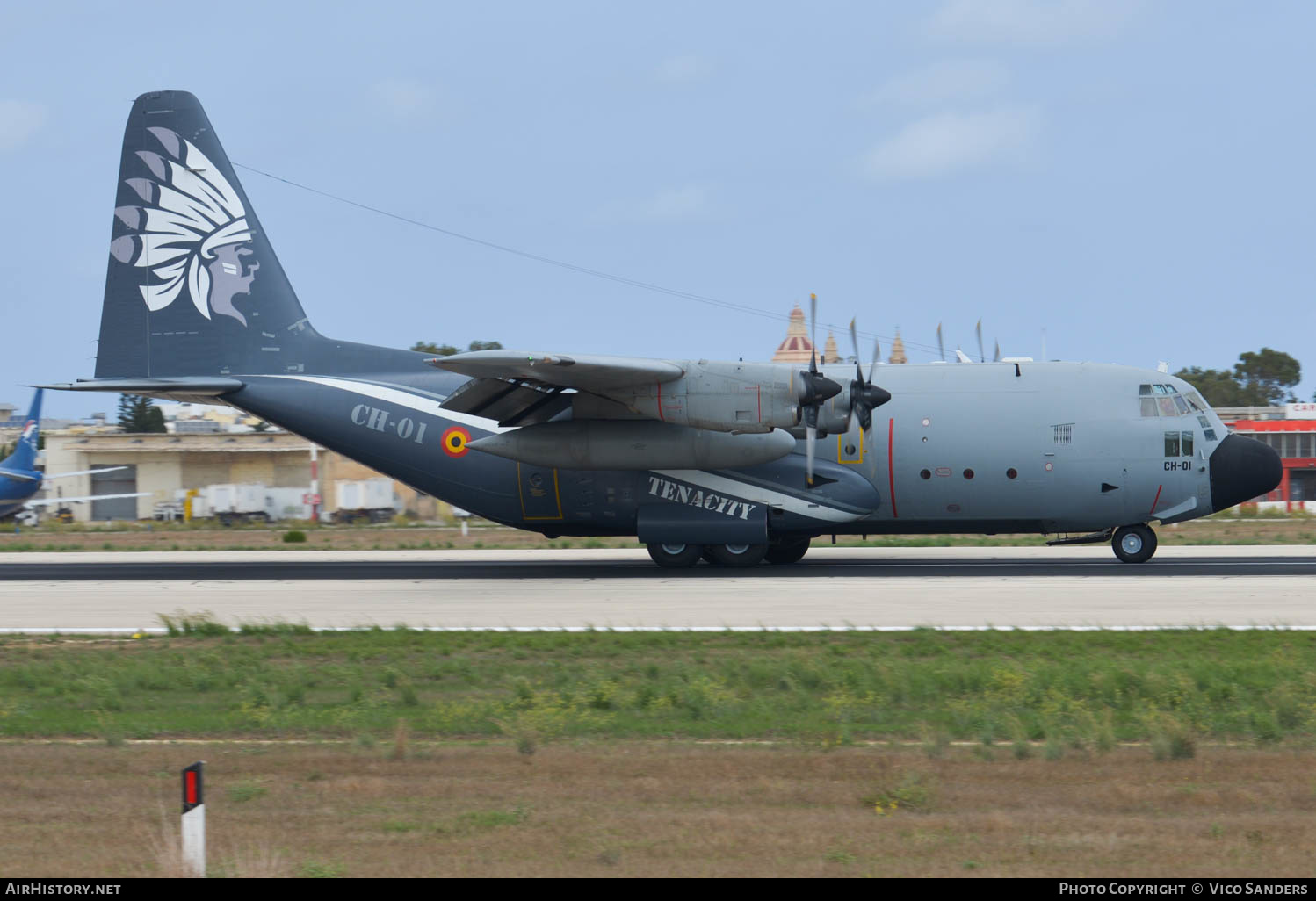 Aircraft Photo of CH-01 | Lockheed C-130H Hercules | Belgium - Air Force | AirHistory.net #645583