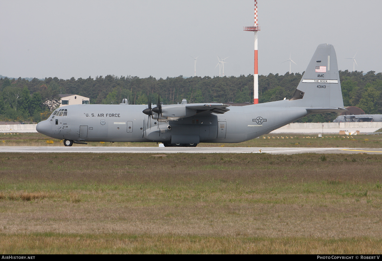 Aircraft Photo of 04-3143 / 43143 | Lockheed Martin C-130J-30 Hercules | USA - Air Force | AirHistory.net #645625