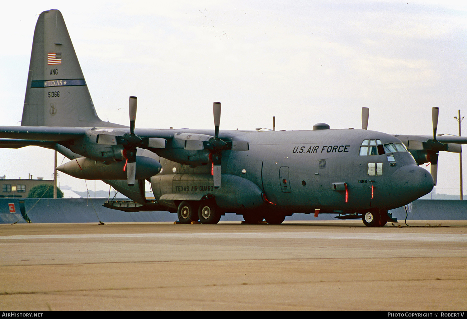 Aircraft Photo of 85-1366 / 51366 | Lockheed C-130H Hercules | USA - Air Force | AirHistory.net #645689