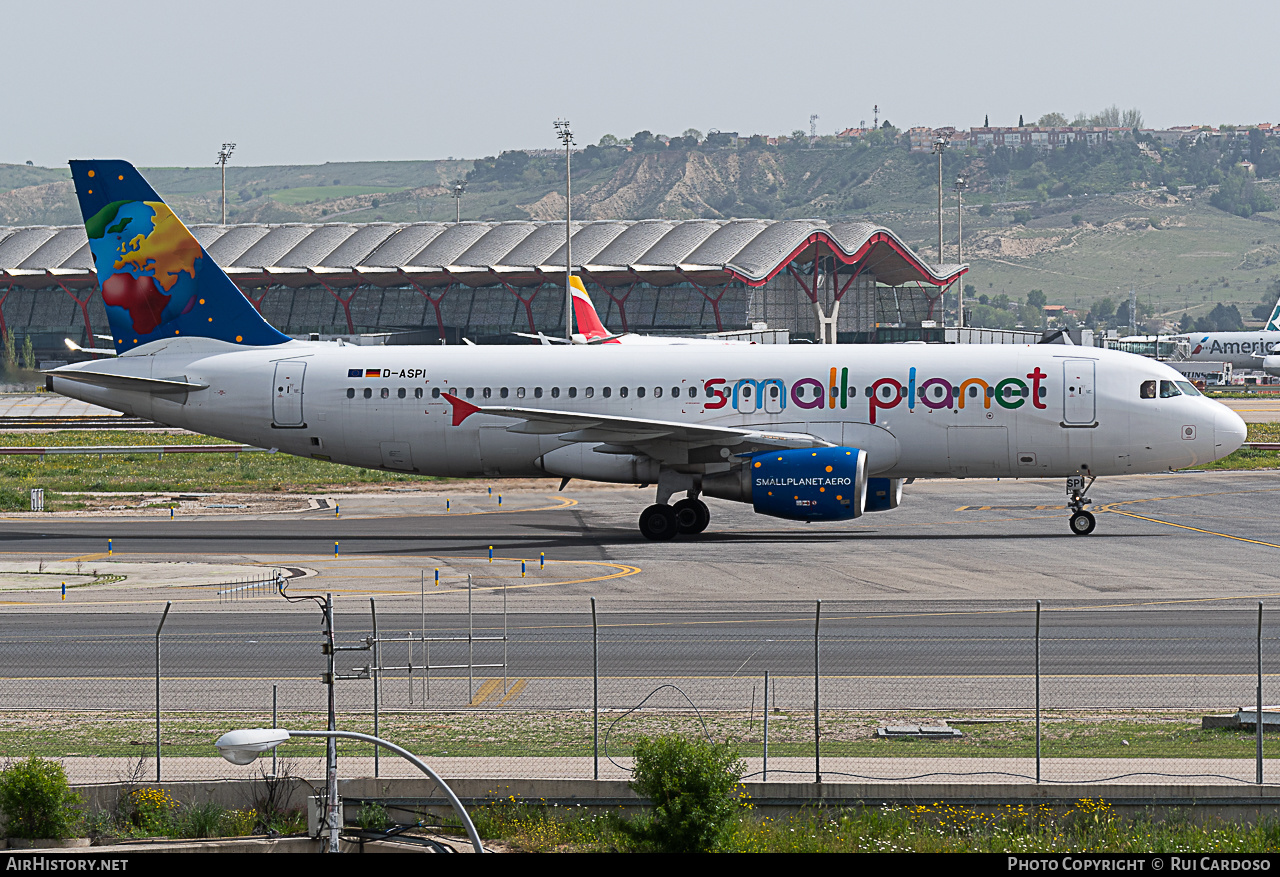 Aircraft Photo of D-ASPI | Airbus A320-214 | Small Planet Airlines | AirHistory.net #645700