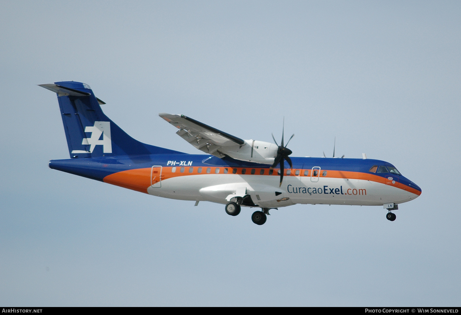 Aircraft Photo of PH-XLN | ATR ATR-42-500 | CuraçaoExel | AirHistory.net #645770