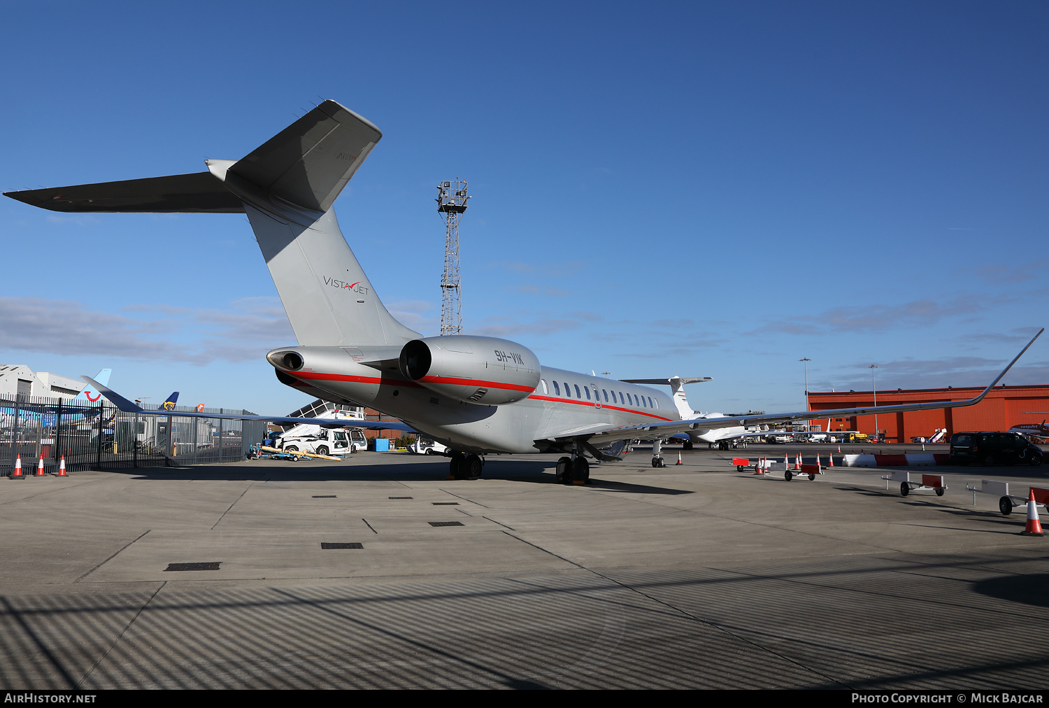 Aircraft Photo of 9H-VIK | Bombardier Global 7500 (BD-700-2A12) | VistaJet | AirHistory.net #645795