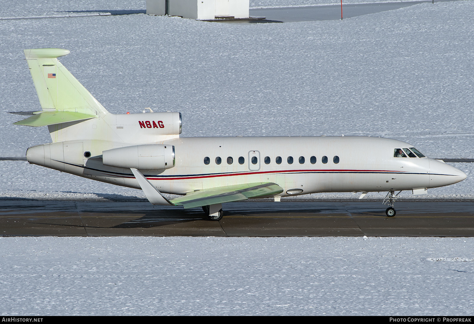 Aircraft Photo of N8AG | Dassault Falcon 900LX | AirHistory.net #645914