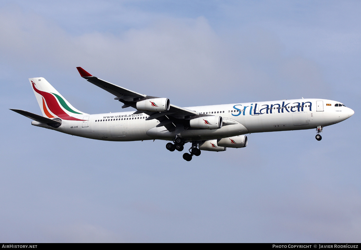Aircraft Photo of 4R-ADE | Airbus A340-312 | SriLankan Airlines | AirHistory.net #645981