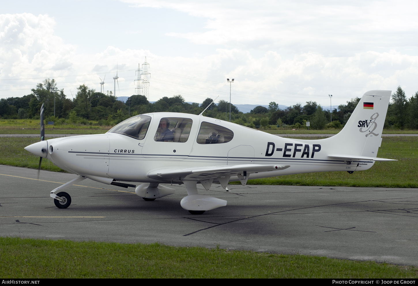 Aircraft Photo of D-EFAP | Cirrus SR-20 G2-SRV | AirHistory.net #646049