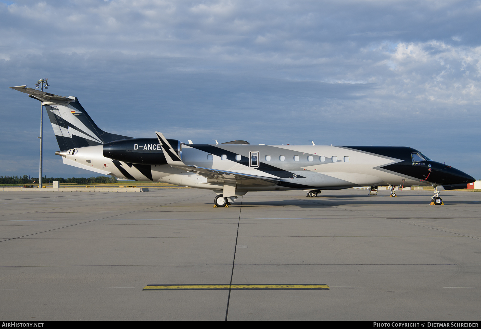 Aircraft Photo of D-ANCE | Embraer Legacy 650E (EMB-135BJ) | AirHistory.net #646089