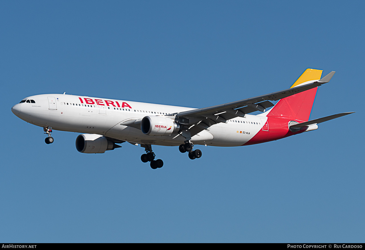 Aircraft Photo of EC-MJA | Airbus A330-202 | Iberia | AirHistory.net #646093