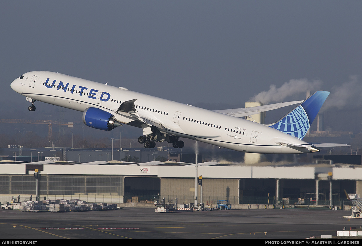 Aircraft Photo of N12021 | Boeing 787-10 Dreamliner | United Airlines | AirHistory.net #646113