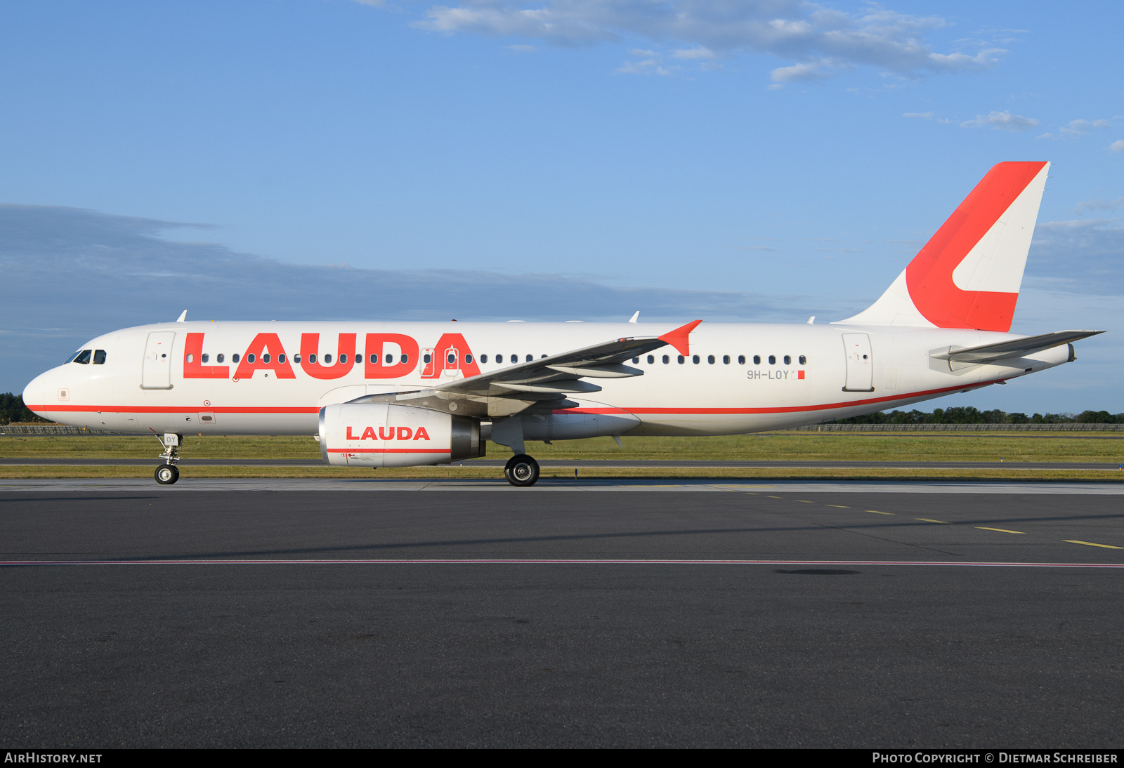 Aircraft Photo of 9H-LOY | Airbus A320-232 | Lauda | AirHistory.net #646116
