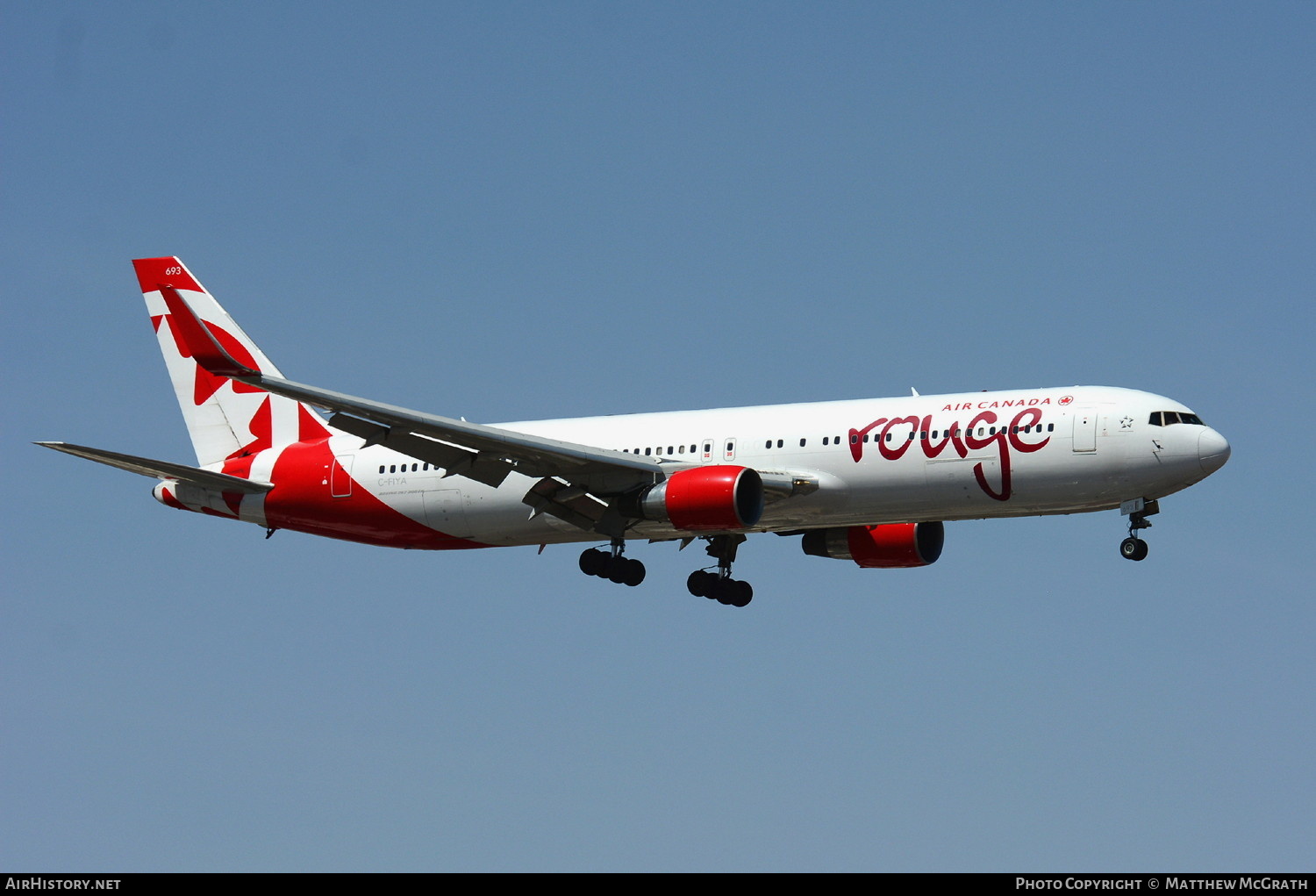 Aircraft Photo of C-FIYA | Boeing 767-33A/ER | Air Canada Rouge | AirHistory.net #646147