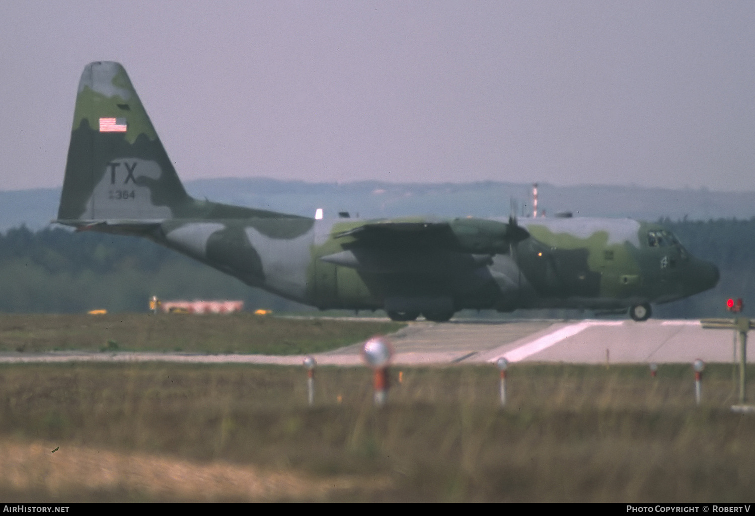 Aircraft Photo of 85-1364 / AF85-364 | Lockheed C-130H Hercules | USA - Air Force | AirHistory.net #646176