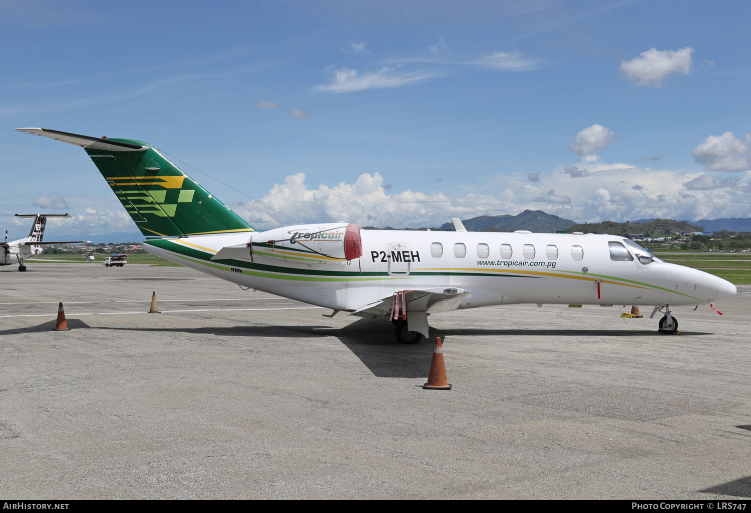 Aircraft Photo of P2-MEH | Cessna 525B CitationJet CJ3 | Tropicair | AirHistory.net #646188