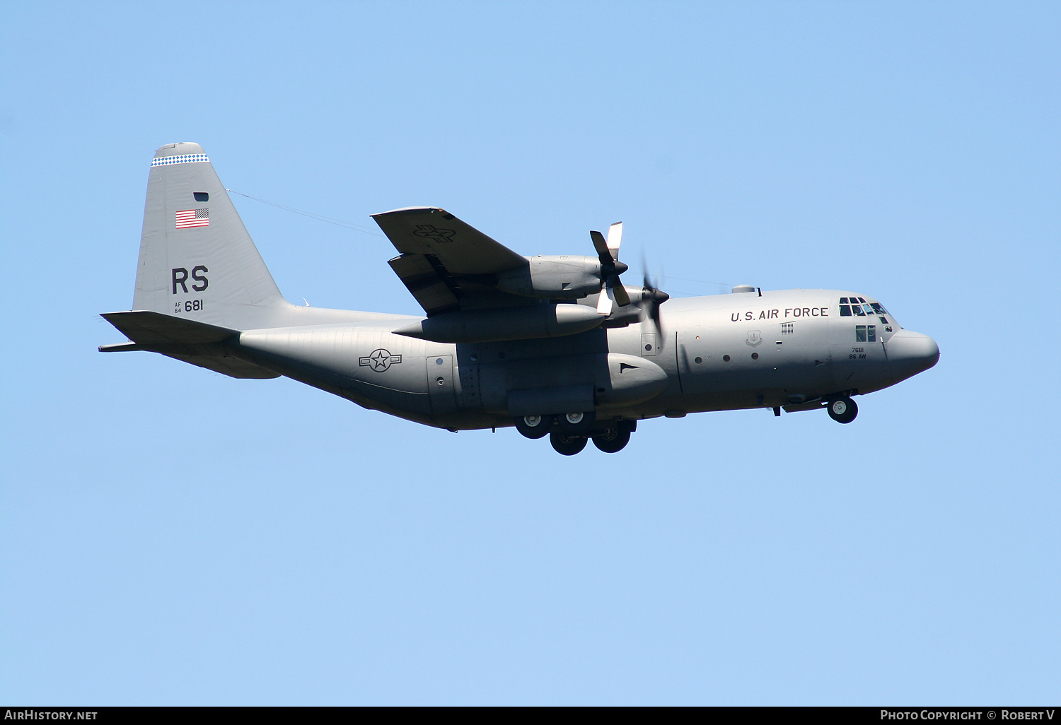 Aircraft Photo of 64-17681 / AF64-681 | Lockheed C-130E Hercules (L-382) | USA - Air Force | AirHistory.net #646202