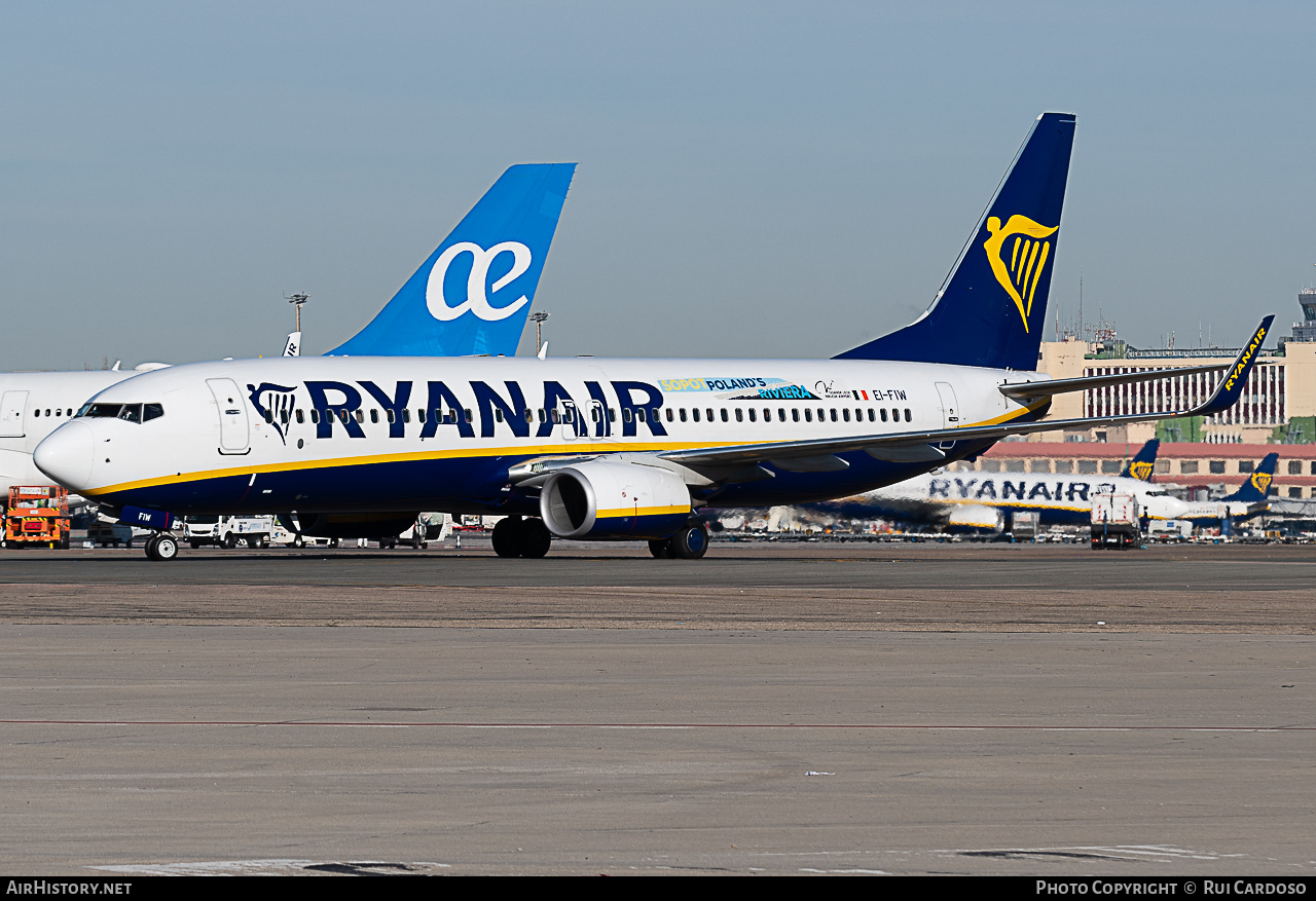 Aircraft Photo of EI-FIW | Boeing 737-8AS | Ryanair | AirHistory.net #646225