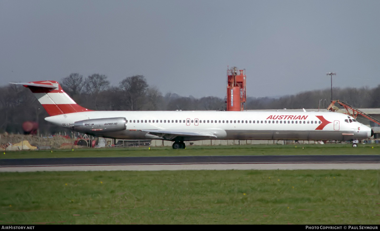 Aircraft Photo of OE-LDW | McDonnell Douglas MD-81 (DC-9-81) | Austrian Airlines | AirHistory.net #646244