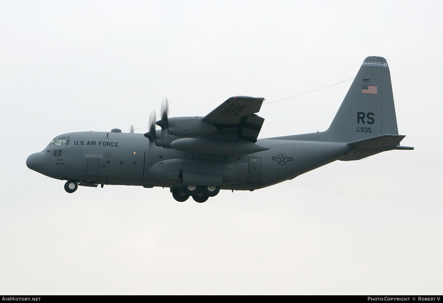 Aircraft Photo of 68-10935 / AF68-935 | Lockheed C-130E Hercules (L-382) | USA - Air Force | AirHistory.net #646287