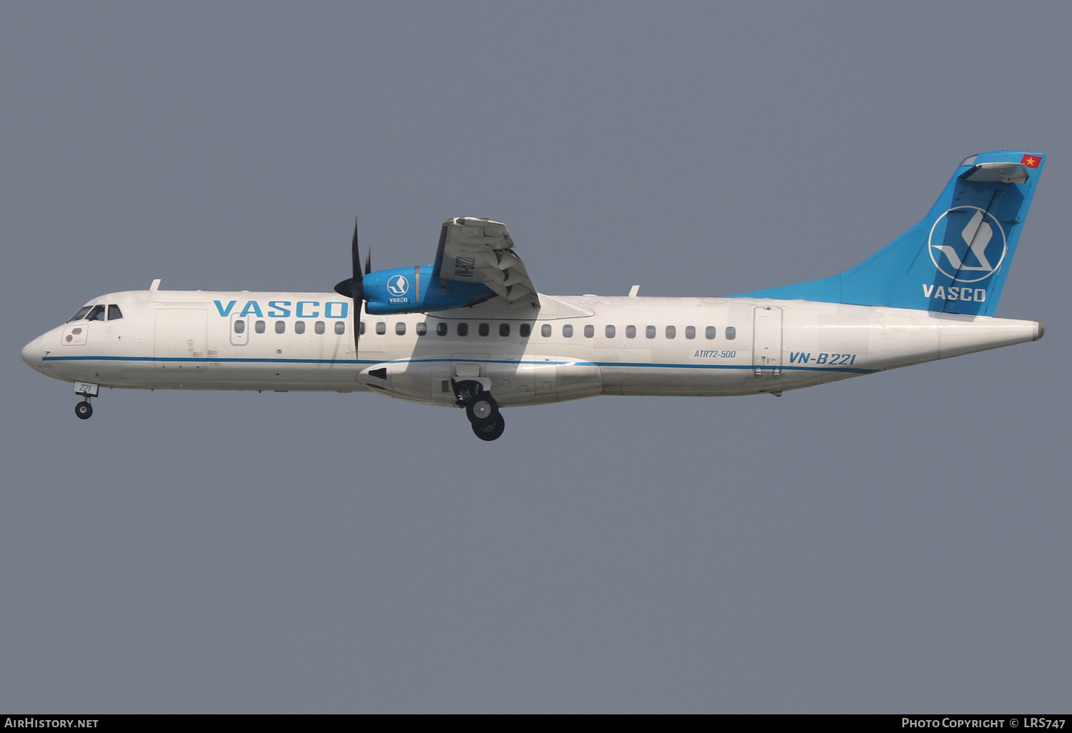 Aircraft Photo of VN-B221 | ATR ATR-72-500 (ATR-72-212A) | Vietnam Air Services Company - VASCO | AirHistory.net #646435