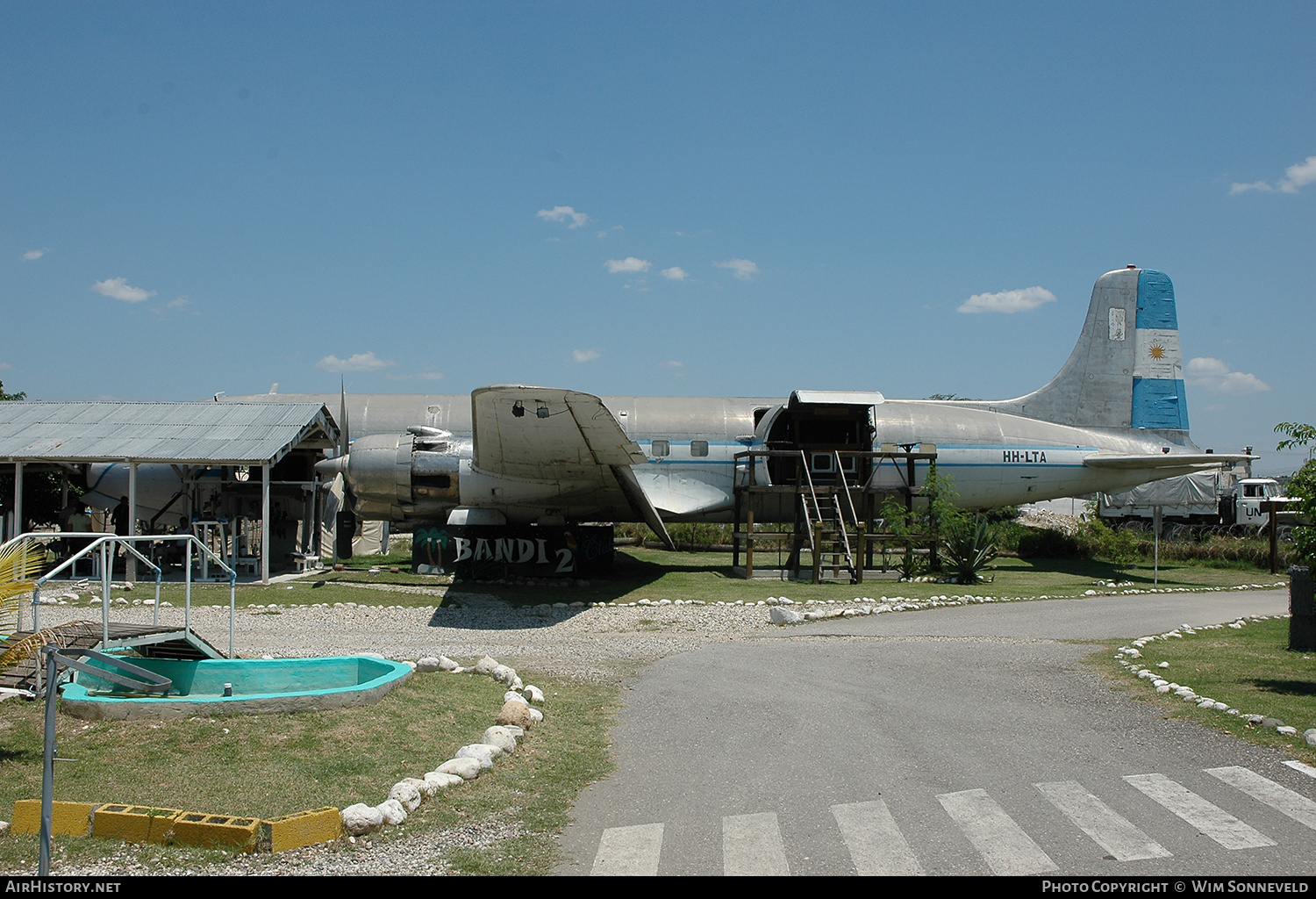 Aircraft Photo of HH-LTA | Douglas DC-6A | Argentina - Air Force | AirHistory.net #646452