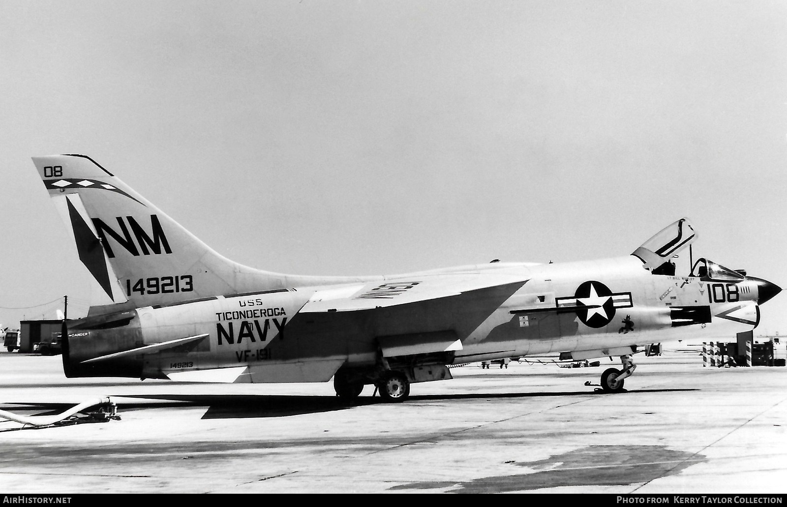 Aircraft Photo of 149213 | Vought F-8E Crusader | USA - Navy | AirHistory.net #646466