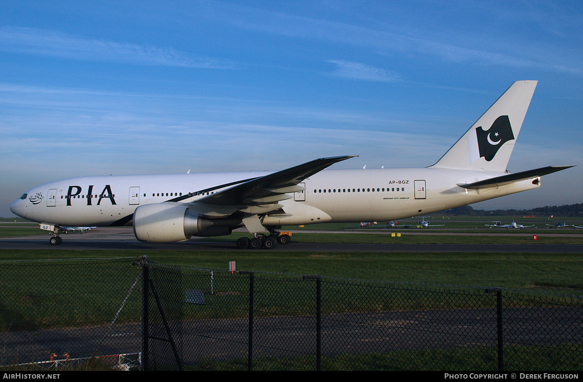 Aircraft Photo of AP-BGZ | Boeing 777-240/LR | Pakistan International Airlines - PIA | AirHistory.net #646470