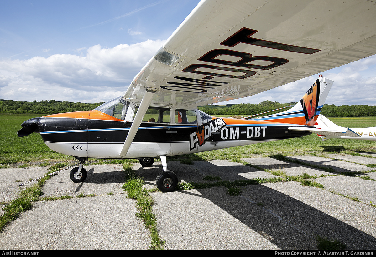 Aircraft Photo of OM-DBT | Cessna 182E | Padaj | AirHistory.net #646539