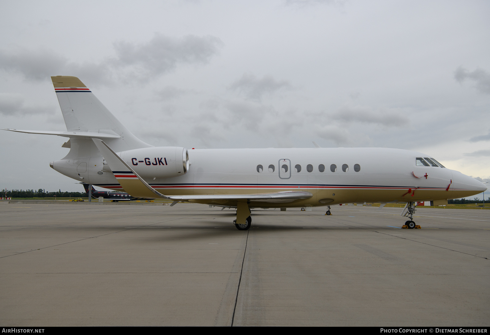 Aircraft Photo of C-GJKI | Dassault Falcon 2000LX | AirHistory.net #646559