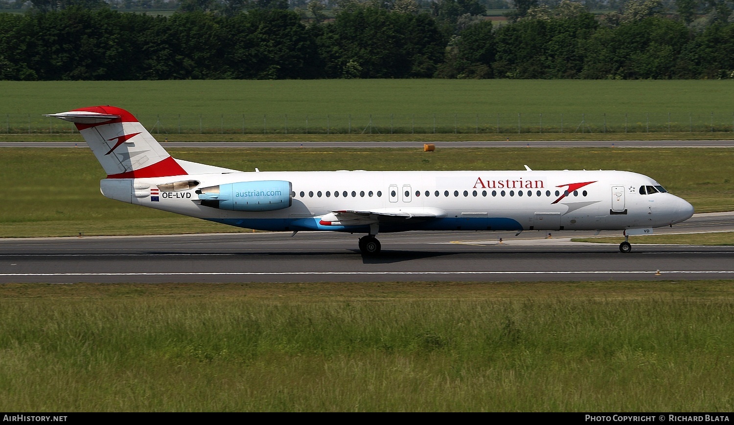 Aircraft Photo of OE-LVD | Fokker 100 (F28-0100) | Austrian Airlines | AirHistory.net #646602