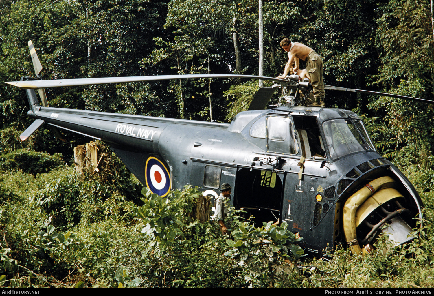 Aircraft Photo of WV195 | Sikorsky HRS-2 Whirlwind HAR21 (S-55B) | UK - Navy | AirHistory.net #646630