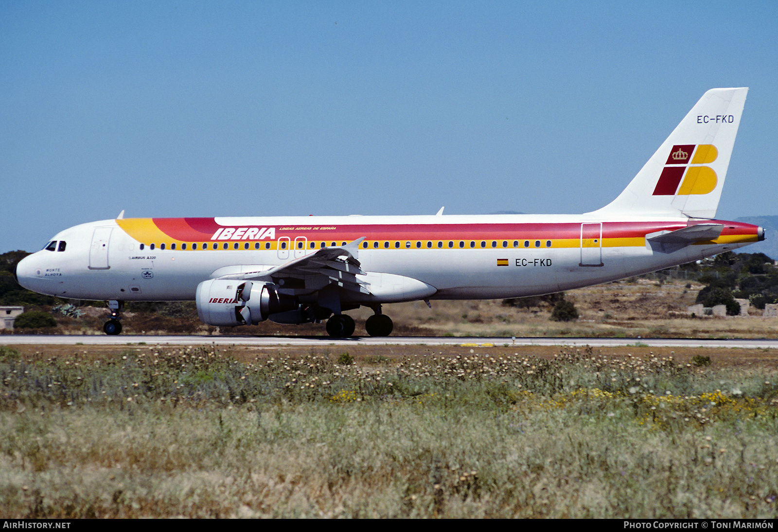 Aircraft Photo of EC-FKD | Airbus A320-211 | Iberia | AirHistory.net #646697