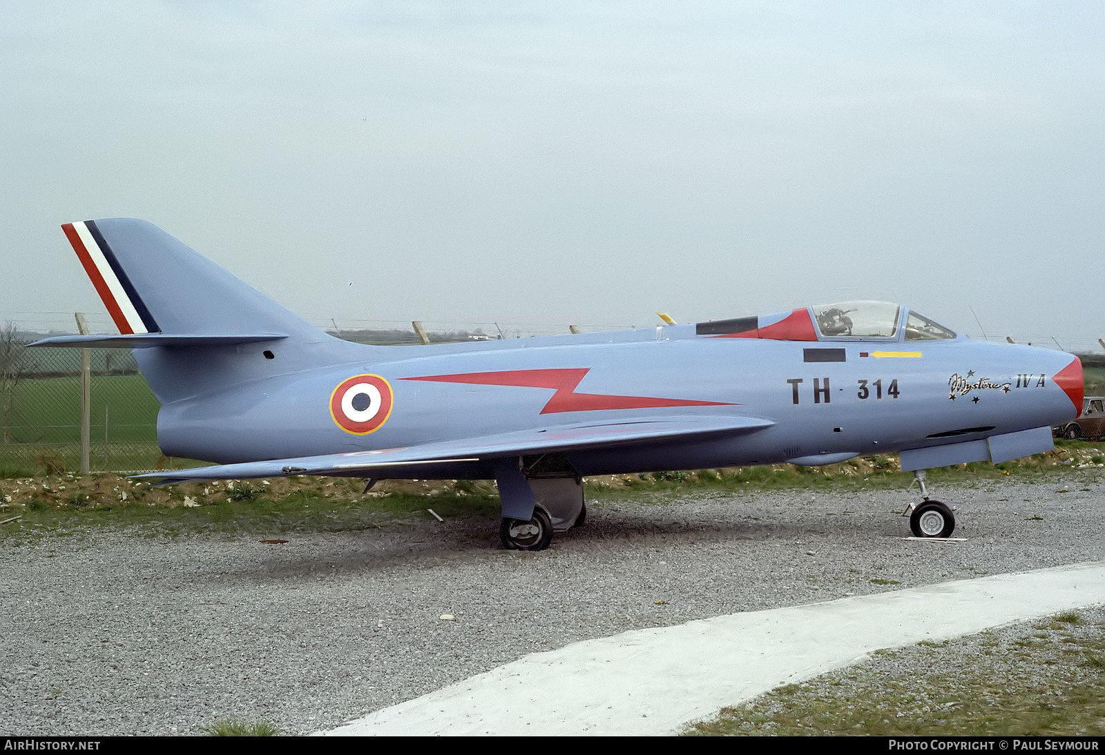 Aircraft Photo of 59 | Dassault MD-454 Mystere IV A | France - Air Force | AirHistory.net #646727