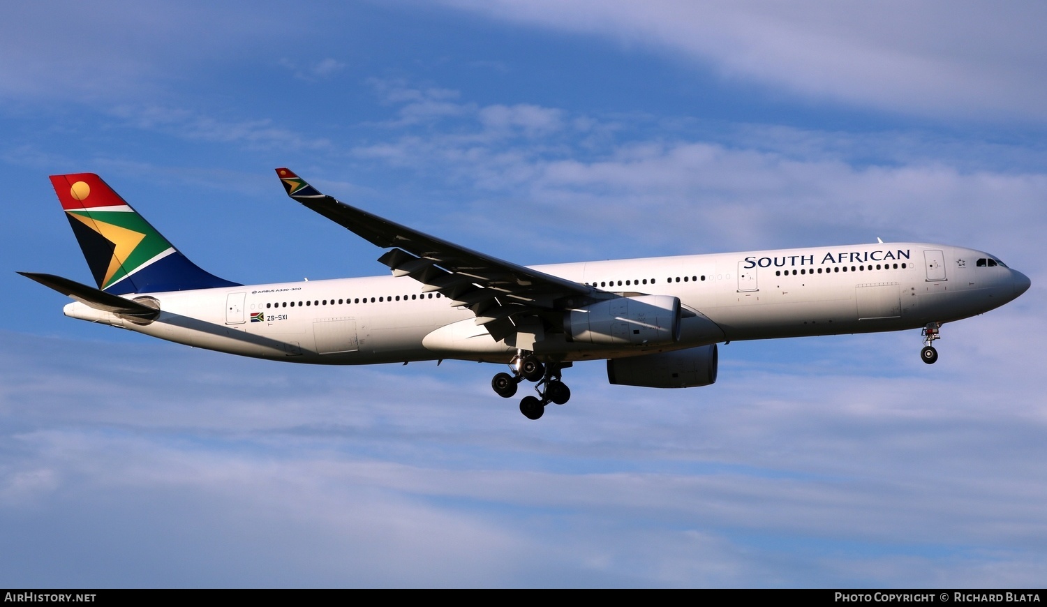 Aircraft Photo of ZS-SXI | Airbus A330-343E | South African Airways | AirHistory.net #646790