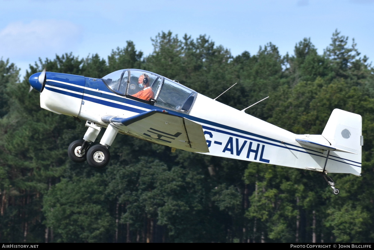 Aircraft Photo of G-AVHL | Jodel DR-105A | AirHistory.net #646799