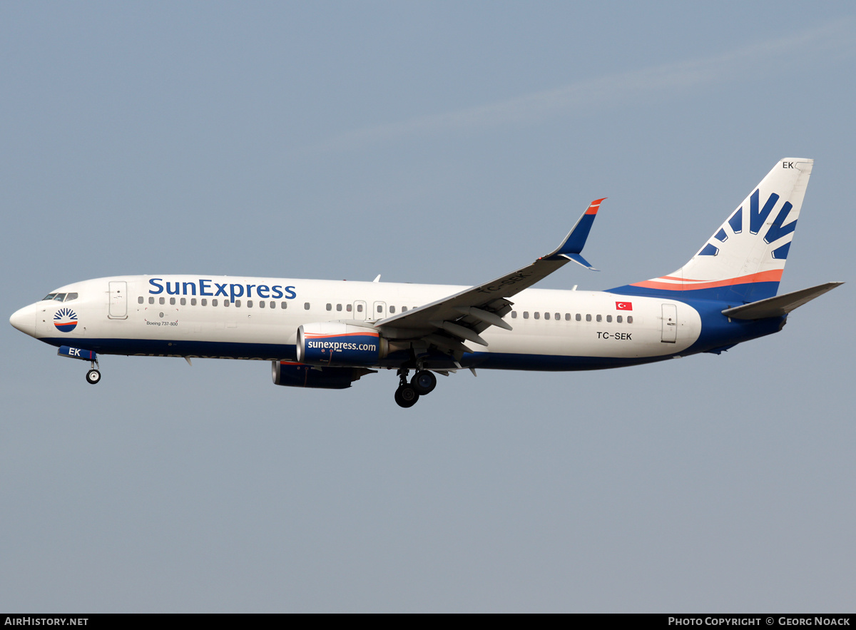 Aircraft Photo of TC-SEK | Boeing 737-8HC | SunExpress | AirHistory.net #646805