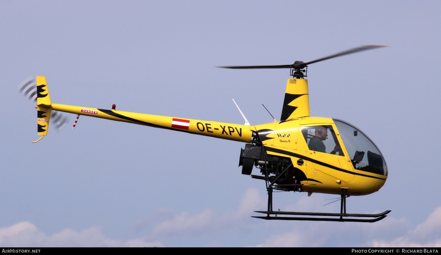 Aircraft Photo of OE-XPV | Robinson R-22 Beta II | Hubi-Fly Helikopter | AirHistory.net #646819