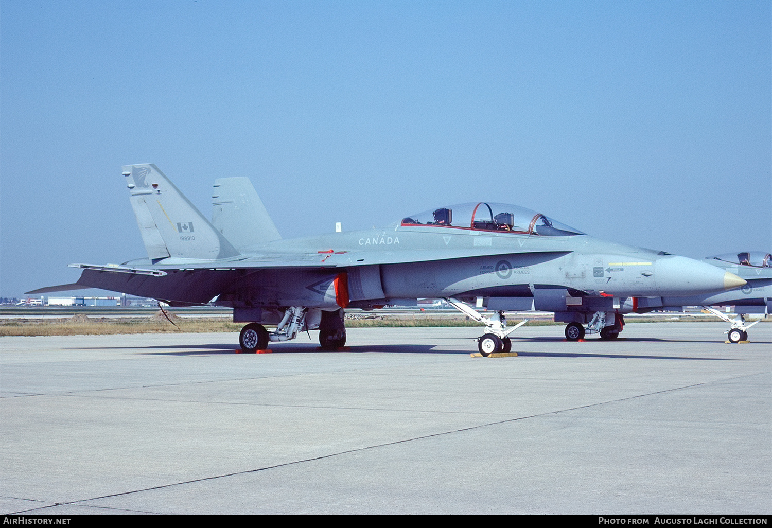 Aircraft Photo of 188910 | McDonnell Douglas CF-188B Hornet | Canada - Air Force | AirHistory.net #646822