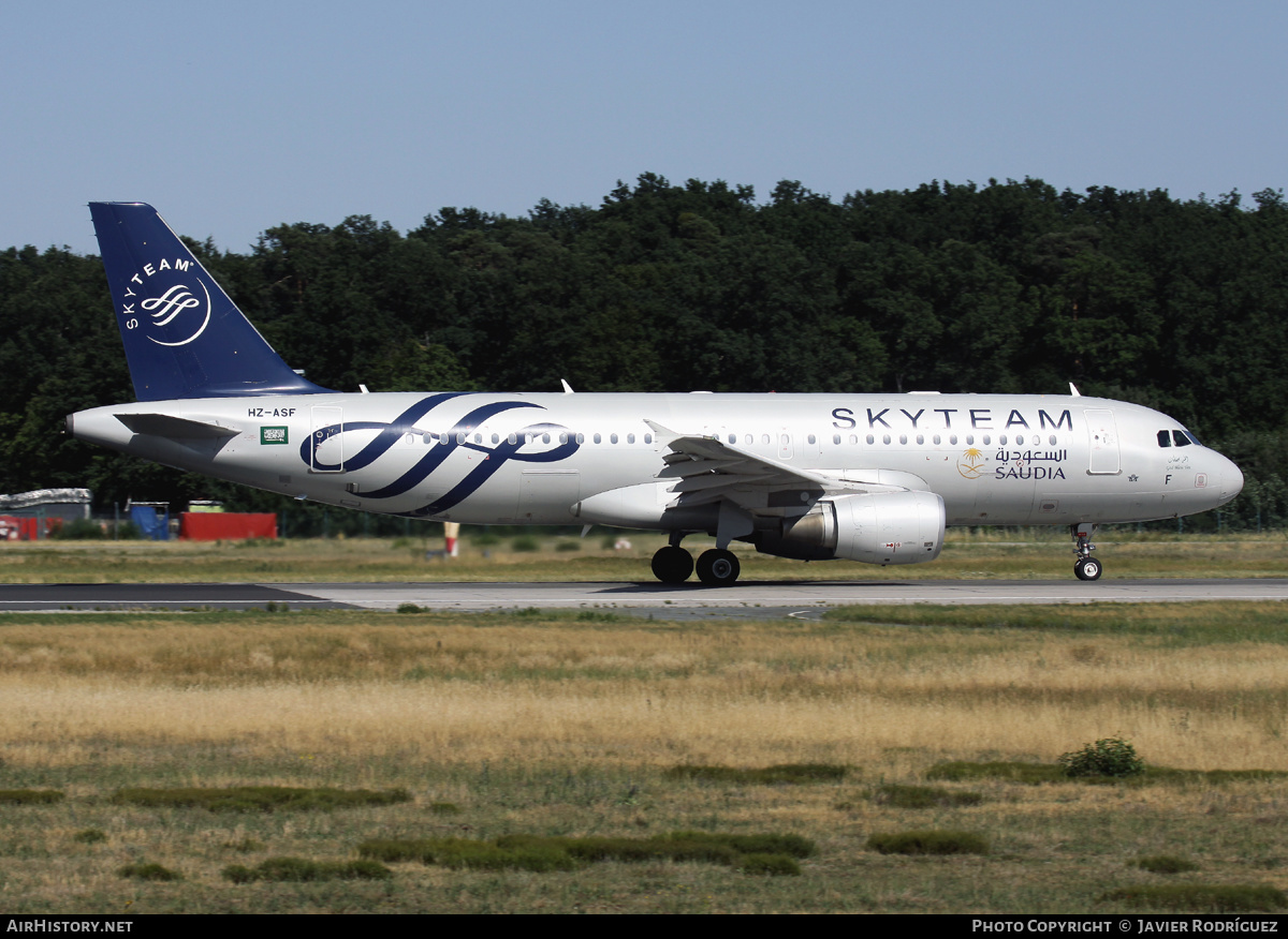 Aircraft Photo of HZ-ASF | Airbus A320-214 | Saudia - Saudi Arabian Airlines | AirHistory.net #646927