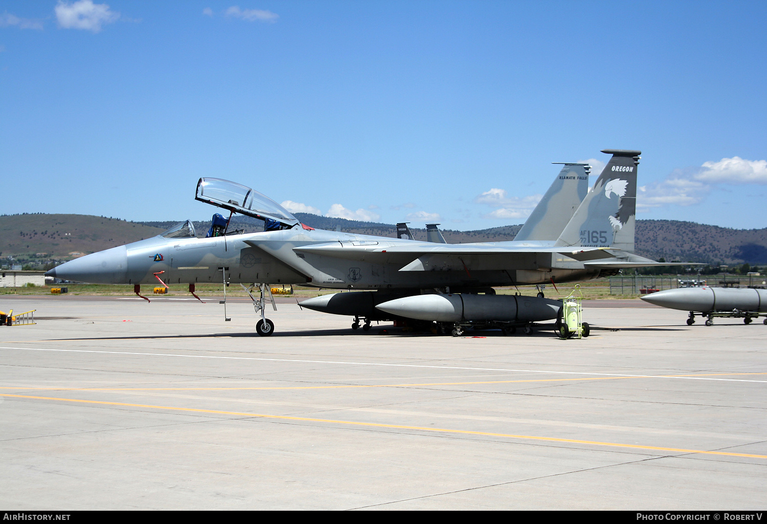 Aircraft Photo of 77-0165 / AF77-165 | McDonnell Douglas F-15B Eagle | USA - Air Force | AirHistory.net #647002