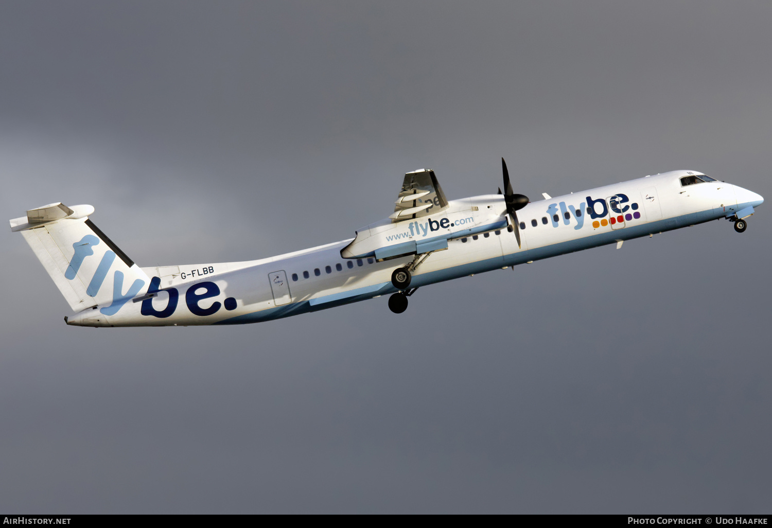 Aircraft Photo of G-FLBB | Bombardier DHC-8-402 Dash 8 | Flybe | AirHistory.net #647017
