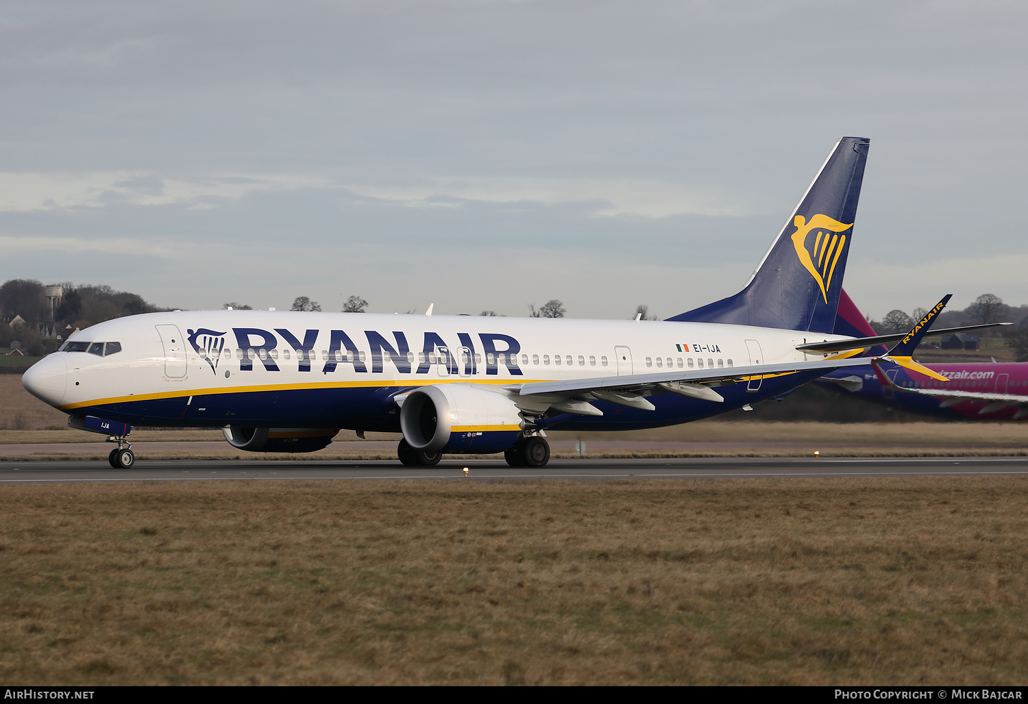 Aircraft Photo of EI-IJA | Boeing 737-8200 Max 200 | Ryanair | AirHistory.net #647028