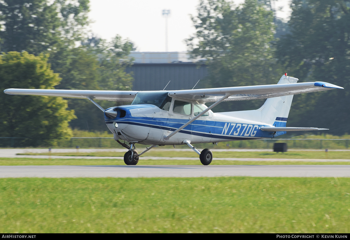 Aircraft Photo of N737DG | Cessna 172N Skyhawk | AirHistory.net #647135