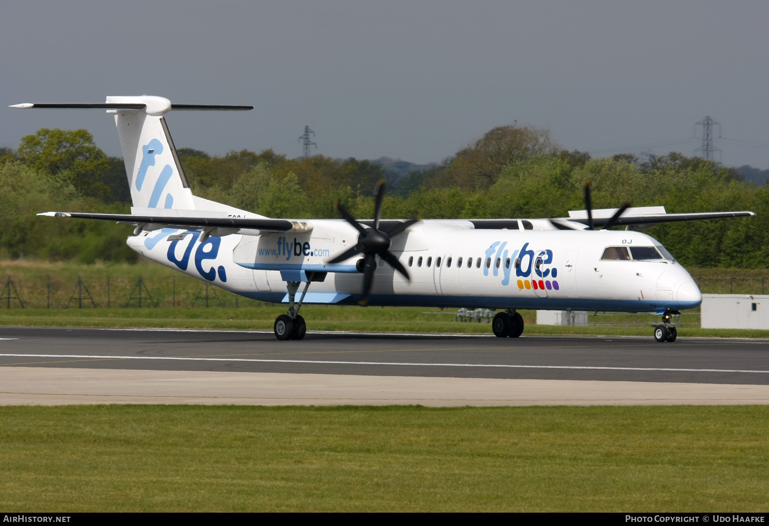 Aircraft Photo of G-ECOJ | Bombardier DHC-8-402 Dash 8 | Flybe | AirHistory.net #647218