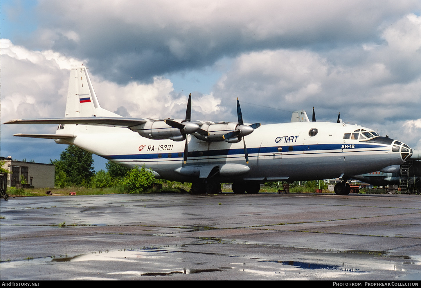 Aircraft Photo of RA-13331 | Antonov An-12BK | Start | AirHistory.net #647224