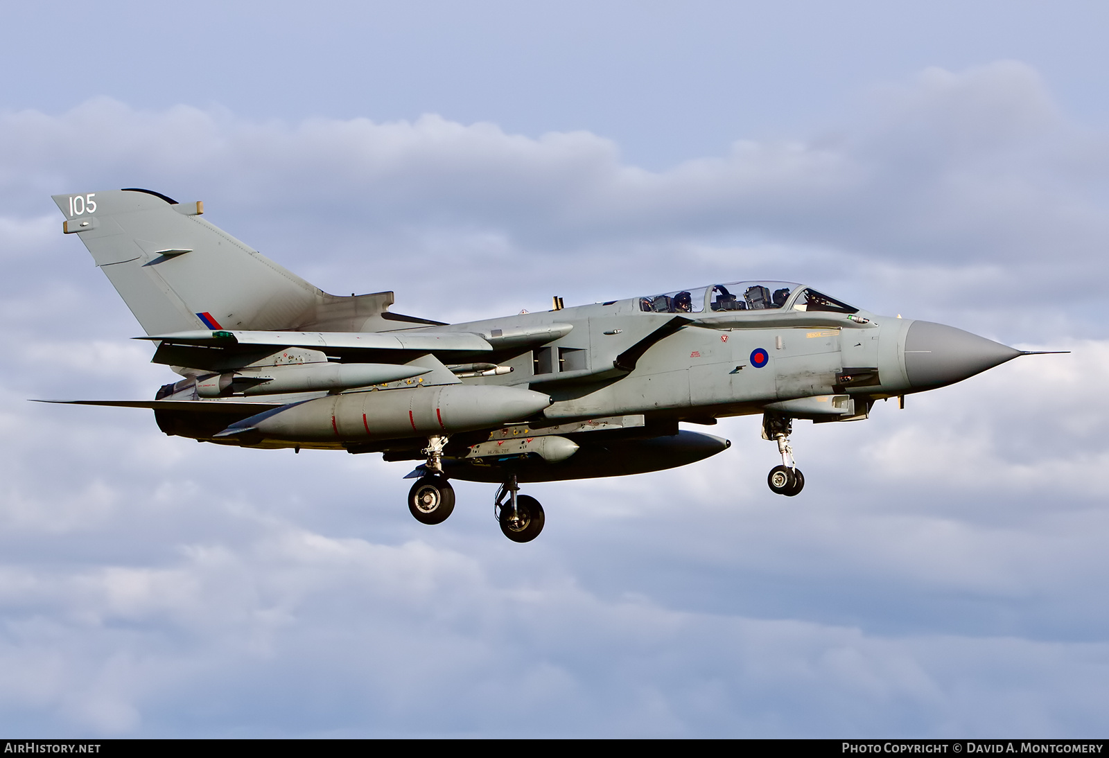 Aircraft Photo of ZD842 | Panavia Tornado GR4 | UK - Air Force | AirHistory.net #647242