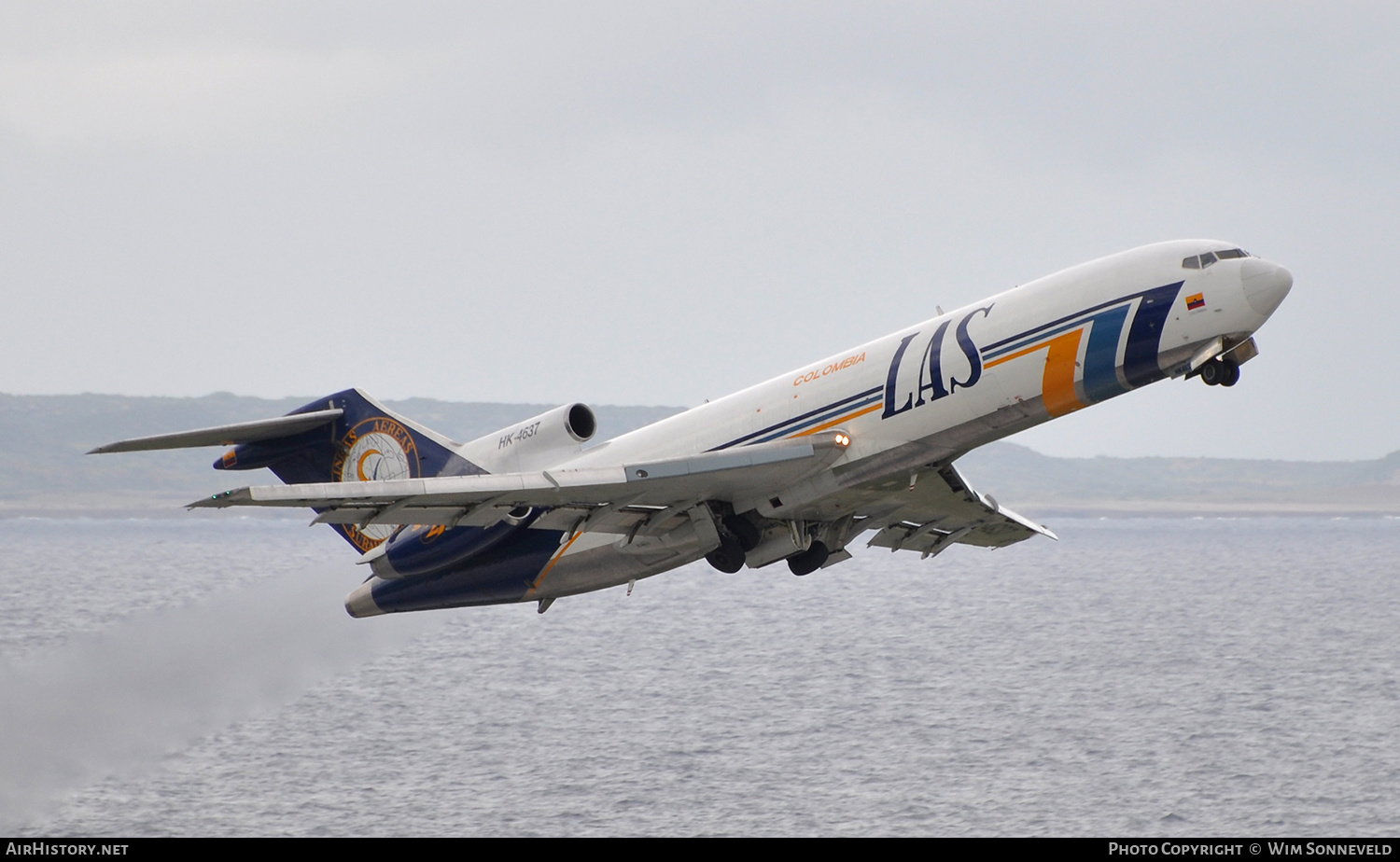 Aircraft Photo of HK-4637 | Boeing 727-2S2F/Adv(RE) Super 27 | Líneas Aéreas Suramericanas - LAS | AirHistory.net #647247