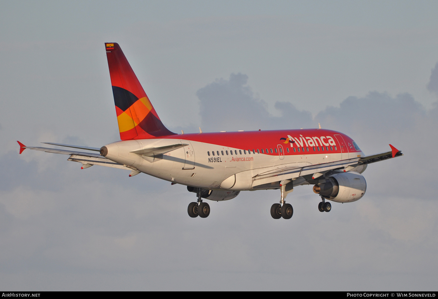 Aircraft Photo of N591EL | Airbus A318-111 | Avianca | AirHistory.net #647289