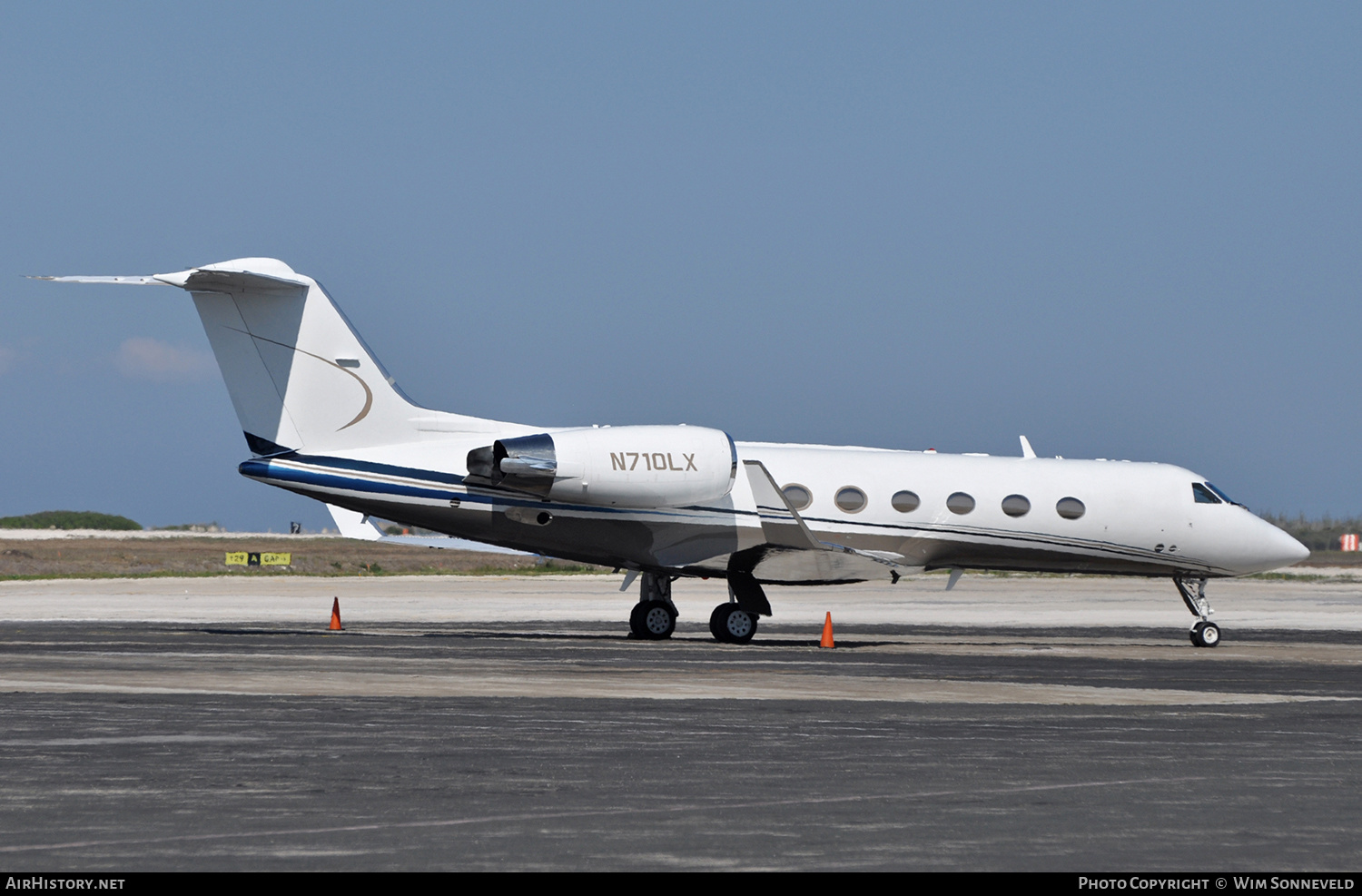 Aircraft Photo of N710LX | Gulfstream Aerospace G-IV Gulfstream IV-SP | AirHistory.net #647318