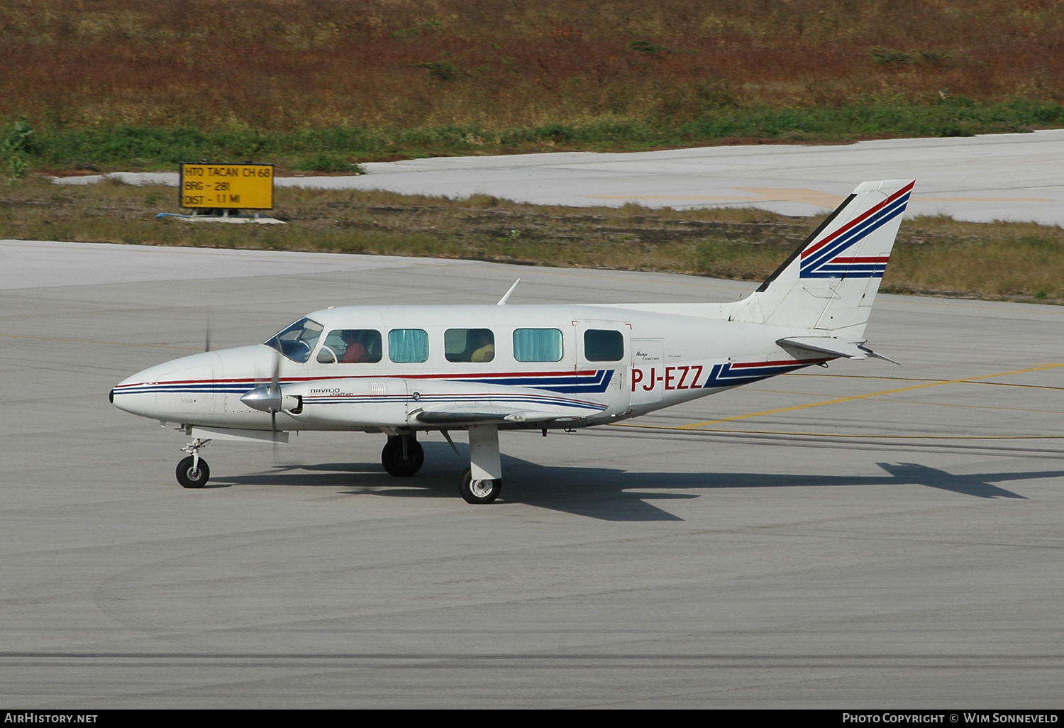 Aircraft Photo of PJ-EZZ | Piper PA-31-350 Navajo Chieftain | EZAir | AirHistory.net #647391