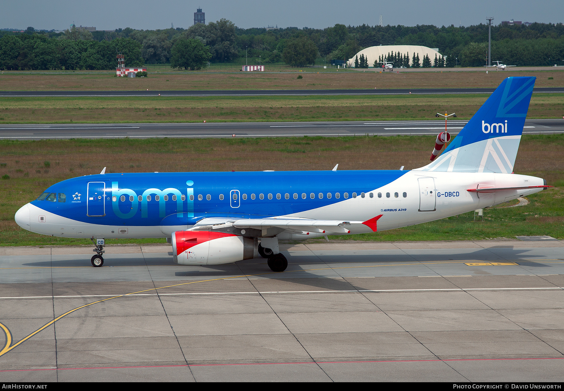 Aircraft Photo of G-DBCD | Airbus A319-131 | BMI - British Midland International | AirHistory.net #647430