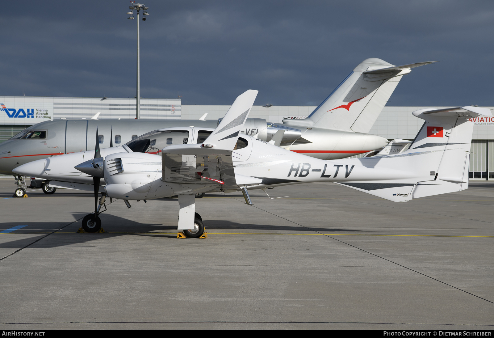 Aircraft Photo of HB-LTV | Diamond DA42 Twin Star | AirHistory.net #647447