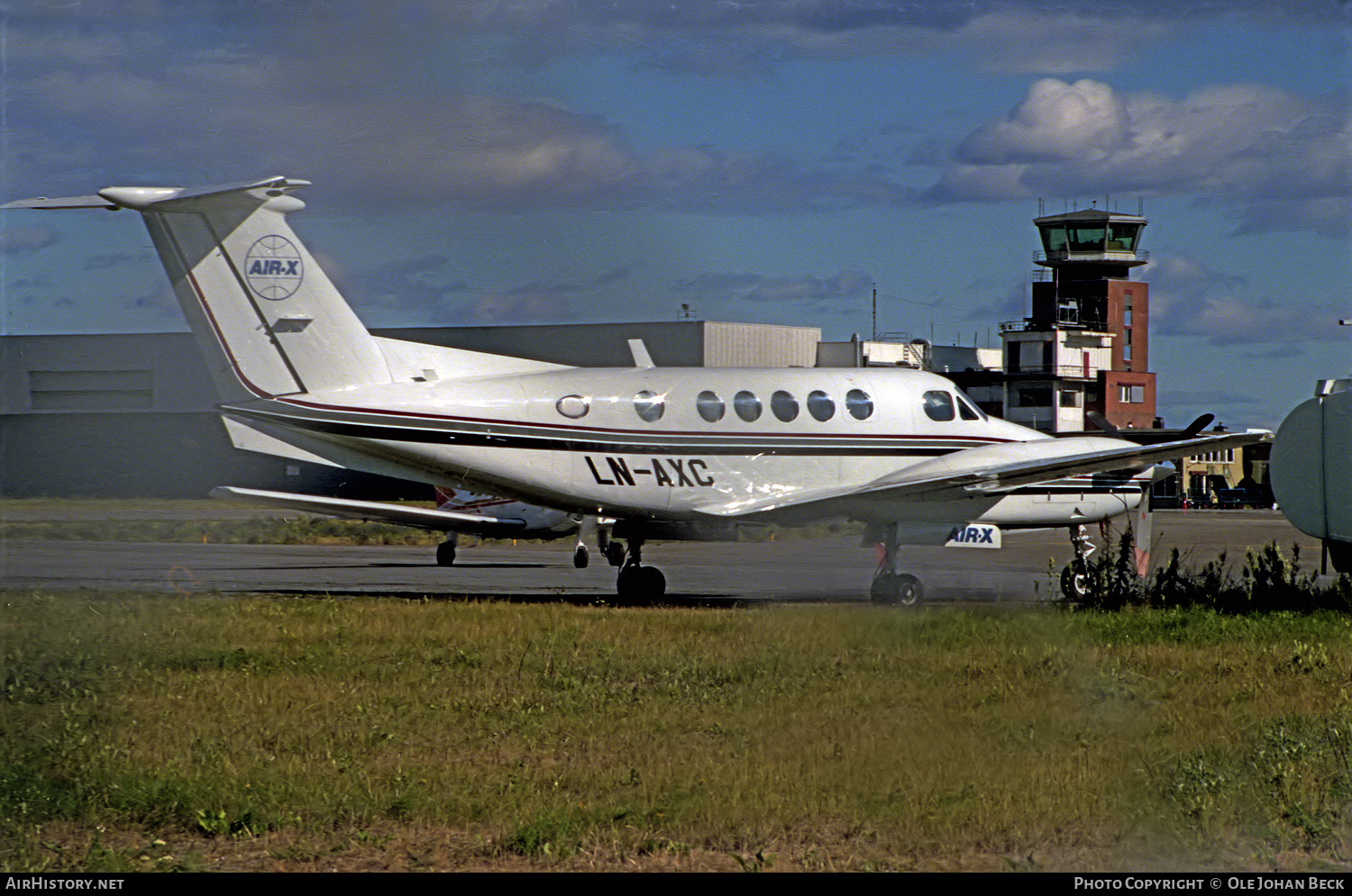 Aircraft Photo of LN-AXC | Beech 200 Super King Air | Air-X | AirHistory.net #647496